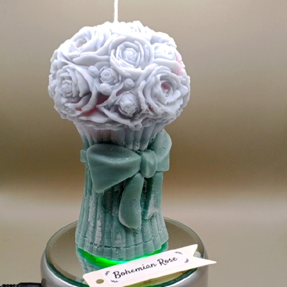 BaRich Hand Made 💕 White and Green Floral Candle